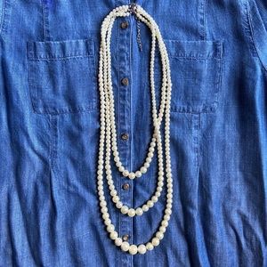 GUC - Pearl Necklace Faux - Triple Strand